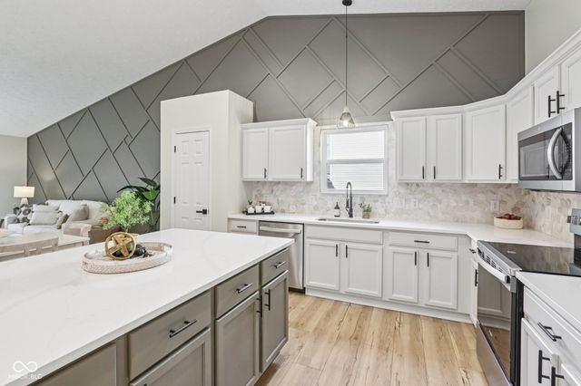 16964 Brigg Court, Westfield, IN 46074