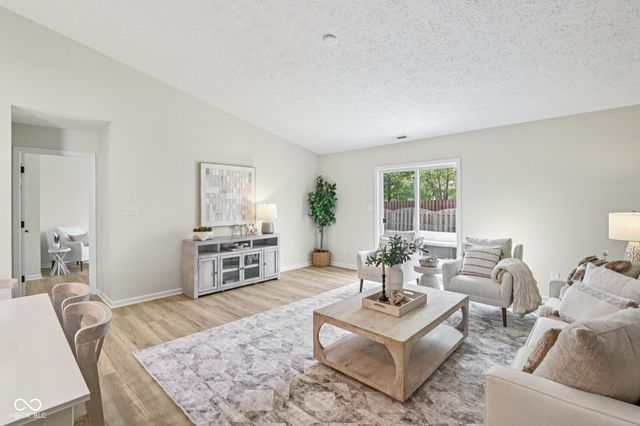 16964 Brigg Court, Westfield, IN 46074