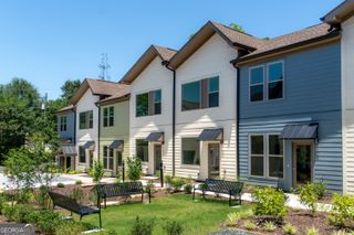 1070 Dill Avenue SW 305, Atlanta, GA 30310