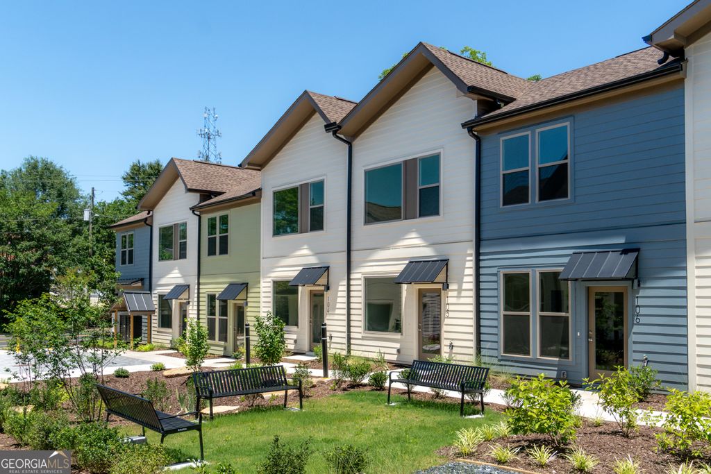 1070 Dill Avenue SW 305, Atlanta, GA 30310