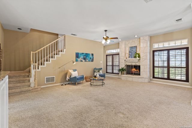 10219 Rafter O, Helotes, TX 78023