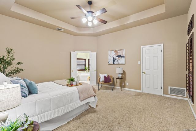 10219 Rafter O, Helotes, TX 78023