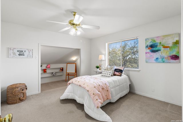 10219 Rafter O, Helotes, TX 78023