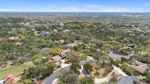 10219 Rafter O, Helotes, TX 78023