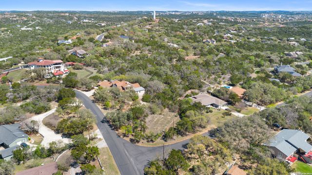 10219 Rafter O, Helotes, TX 78023