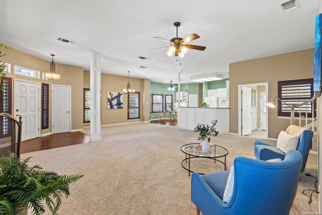 10219 Rafter O, Helotes, TX 78023