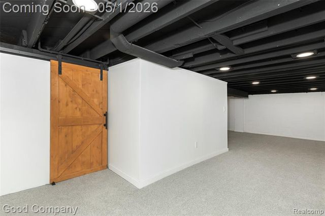 23393 Hoover Avenue, Hazel Park, MI 48030