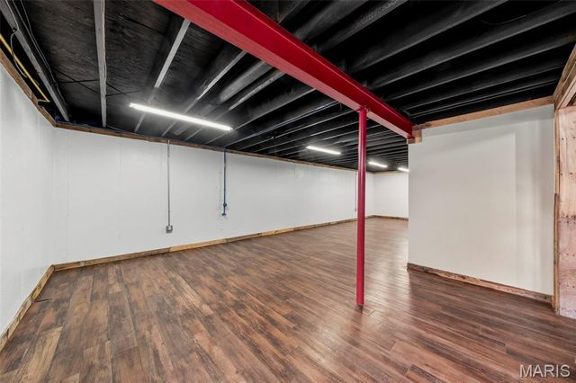 11950 Meadow Grove Court, Maryland Heights, MO 63043