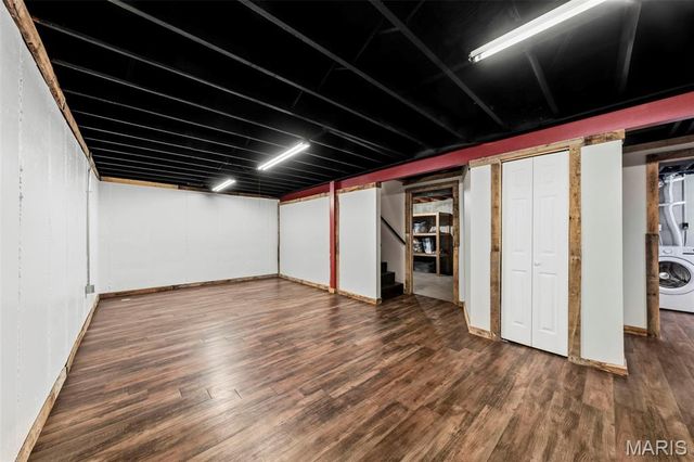 11950 Meadow Grove Court, Maryland Heights, MO 63043