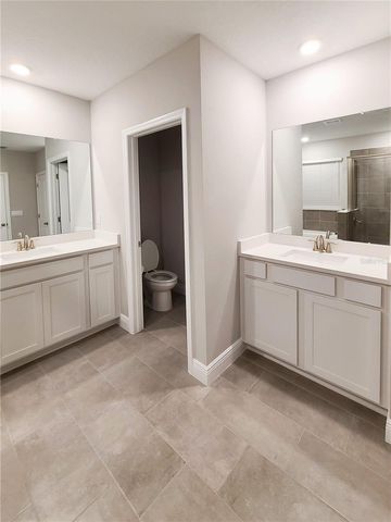 2518 WARREN ACRES BOULEVARD, Wesley Chapel, FL 33543