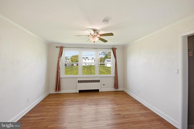 3217 W MOUNT KIRK AVE, Norristown, PA 19403
