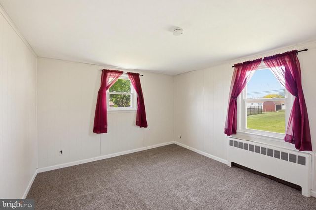3217 W MOUNT KIRK AVE, Norristown, PA 19403