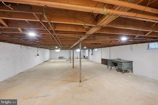 3217 W MOUNT KIRK AVE, Norristown, PA 19403