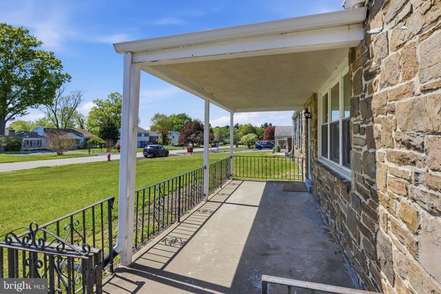 3217 W MOUNT KIRK AVE, Norristown, PA 19403