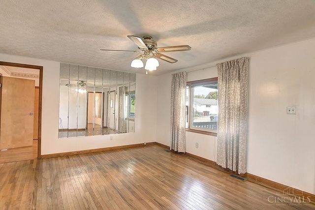 528 Osborn Avenue, Fairborn, OH 45324