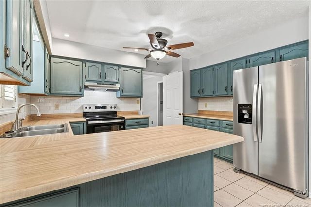 3209 Elms Thorpe Drive, Fayetteville, NC 28312