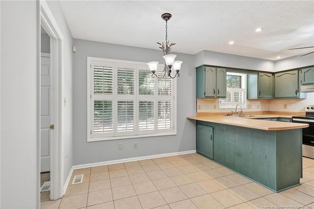 3209 Elms Thorpe Drive, Fayetteville, NC 28312