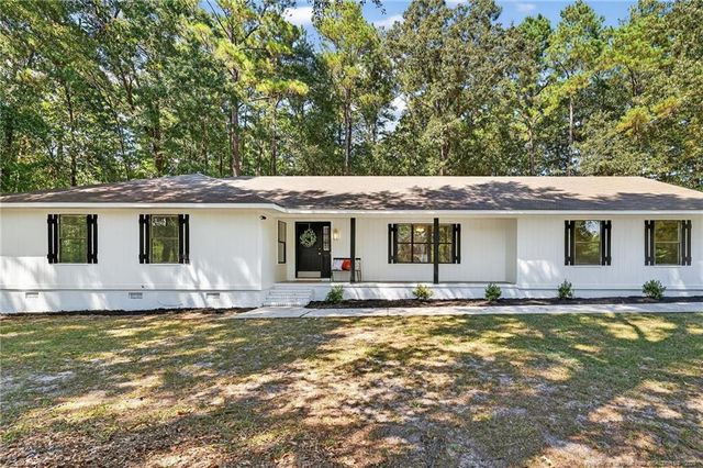 3209 Elms Thorpe Drive, Fayetteville, NC 28312