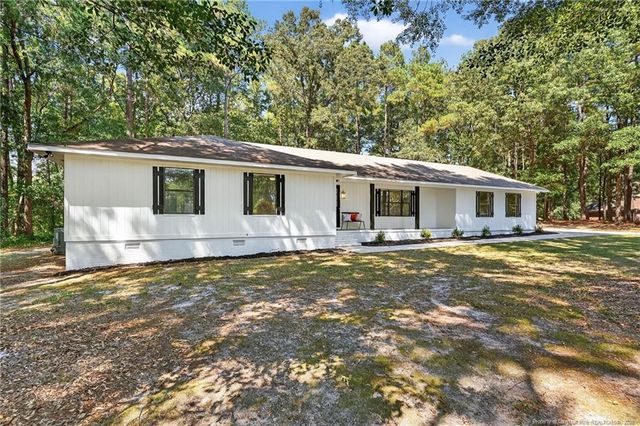 3209 Elms Thorpe Drive, Fayetteville, NC 28312