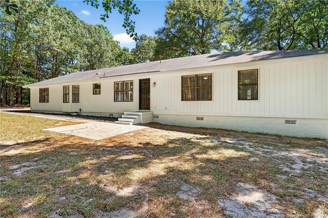 3209 Elms Thorpe Drive, Fayetteville, NC 28312