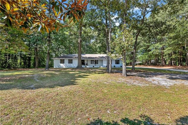 3209 Elms Thorpe Drive, Fayetteville, NC 28312