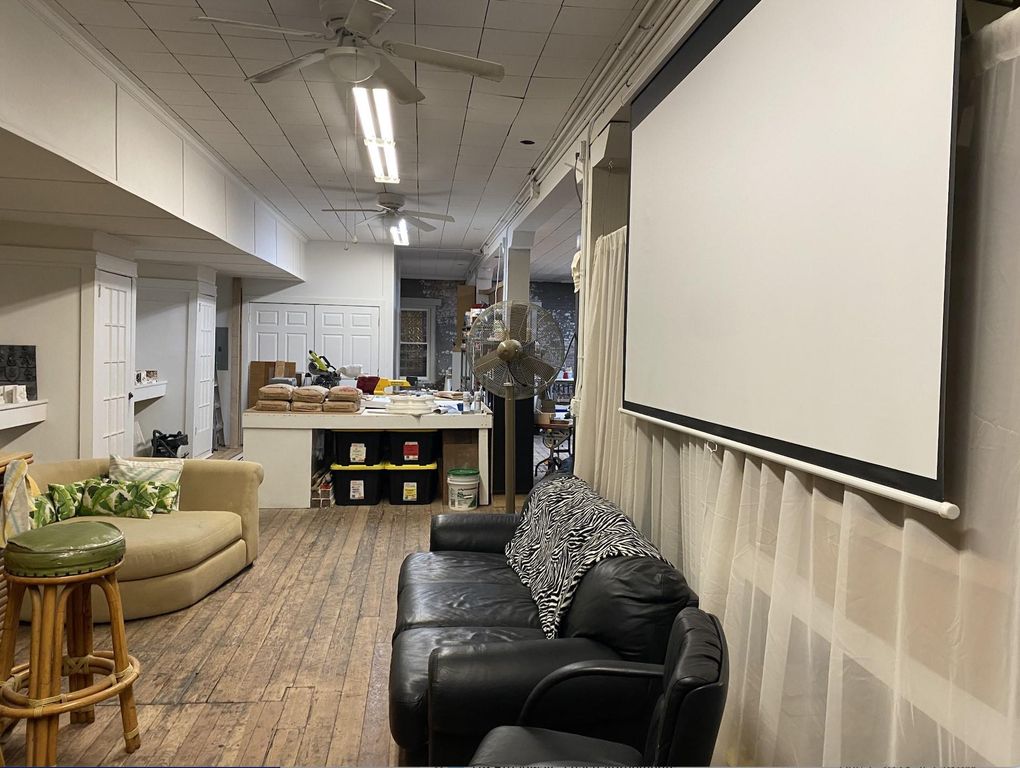 119 Broadway, Newburgh, NY 12550