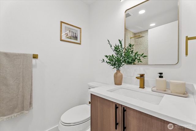 17037 154th Place SE, Renton, WA 98058