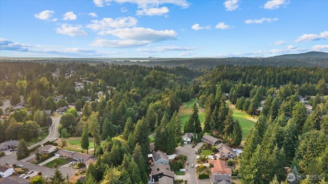 17037 154th Place SE, Renton, WA 98058
