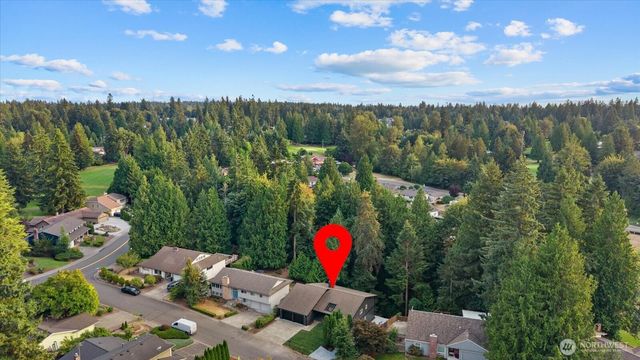 17037 154th Place SE, Renton, WA 98058