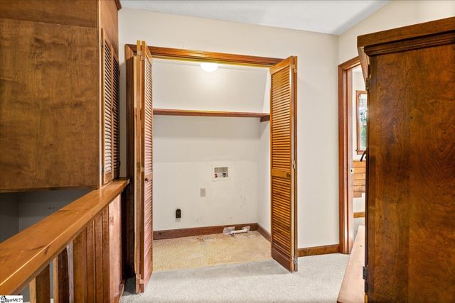 107 Forestdale Drive, Taylors, SC 29687