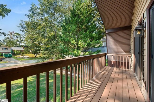 107 Forestdale Drive, Taylors, SC 29687
