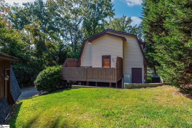 107 Forestdale Drive, Taylors, SC 29687