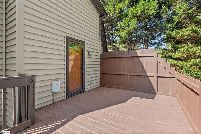 107 Forestdale Drive, Taylors, SC 29687