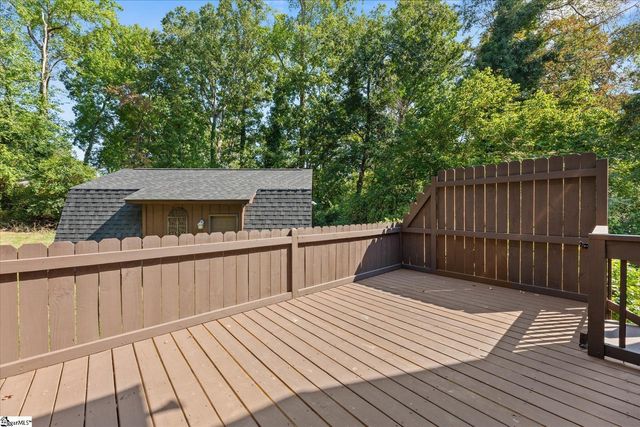 107 Forestdale Drive, Taylors, SC 29687