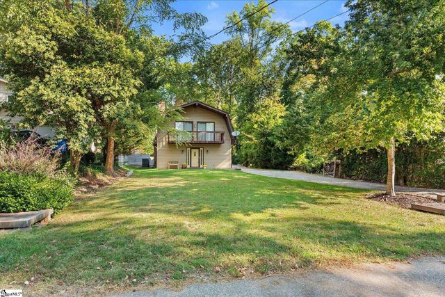 107 Forestdale Drive, Taylors, SC 29687