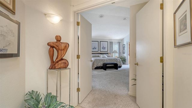 8142 MISTY OAKS BOULEVARD, Sarasota, FL 34243