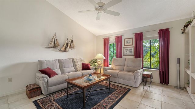 8142 MISTY OAKS BOULEVARD, Sarasota, FL 34243