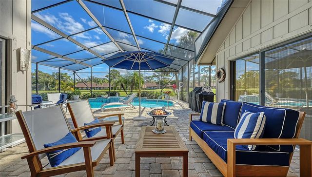 8142 MISTY OAKS BOULEVARD, Sarasota, FL 34243