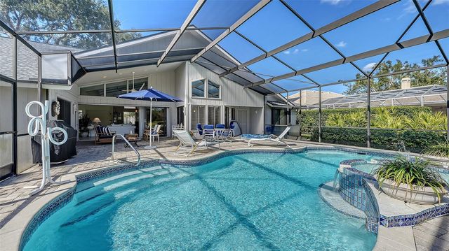 8142 MISTY OAKS BOULEVARD, Sarasota, FL 34243