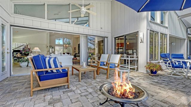 8142 MISTY OAKS BOULEVARD, Sarasota, FL 34243