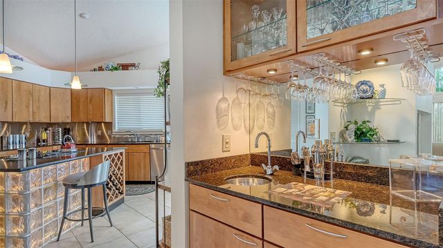 8142 MISTY OAKS BOULEVARD, Sarasota, FL 34243