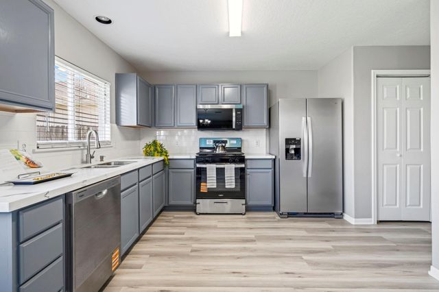 3630 Barkers Crossing Avenue, Houston, TX 77084