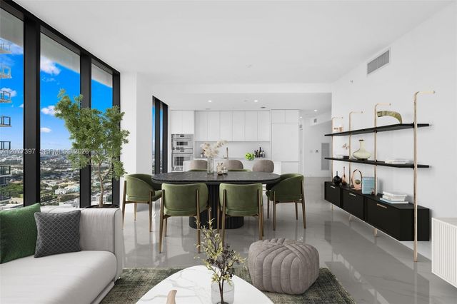 700 NE 24 2607, Miami, FL 33137