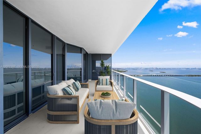 700 NE 24 2607, Miami, FL 33137