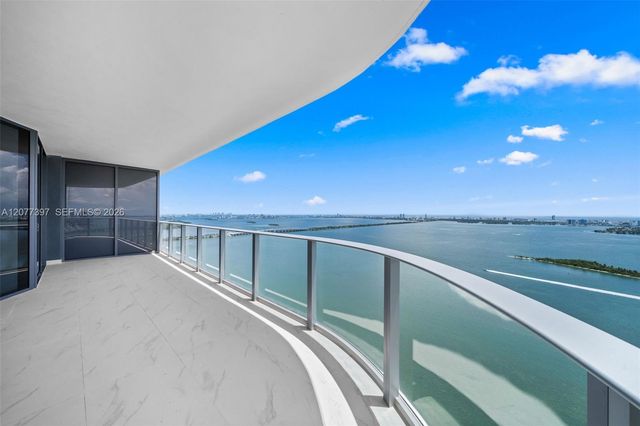 700 NE 24 2607, Miami, FL 33137