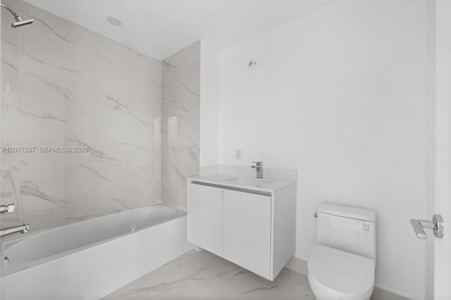 700 NE 24 2607, Miami, FL 33137