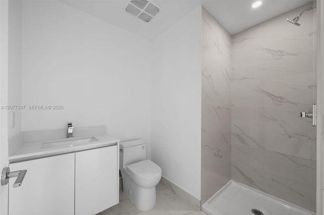 700 NE 24 2607, Miami, FL 33137