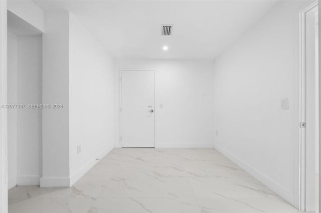 700 NE 24 2607, Miami, FL 33137