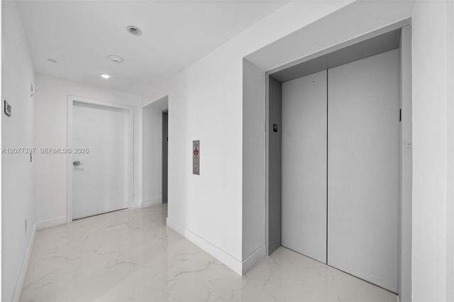 700 NE 24 2607, Miami, FL 33137