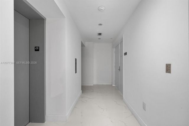 700 NE 24 2607, Miami, FL 33137